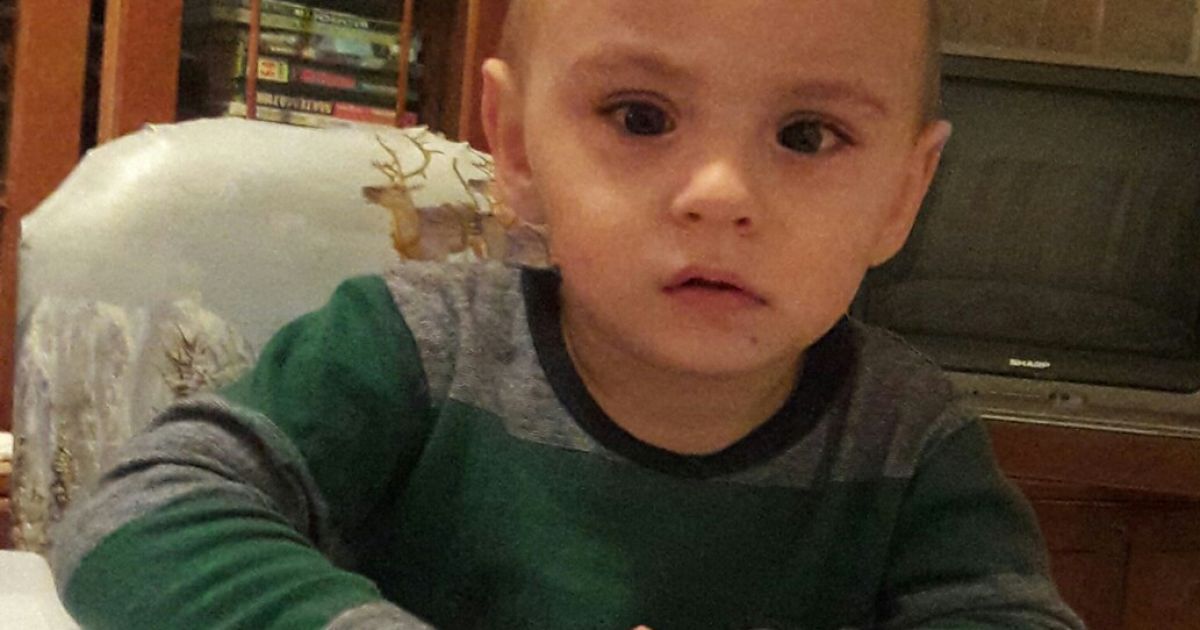 Помогите Дамиану побороть глухоту