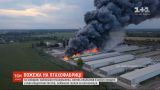 На Киевщине горела птицефабрика: возгорание тушили 30 пожарных