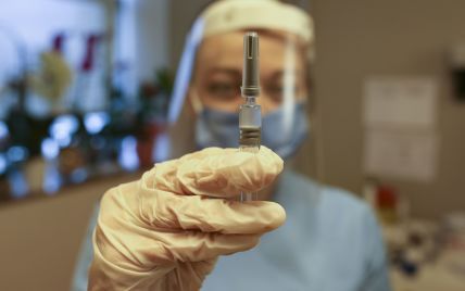 Білорусь оголосила про початок вакцинацій від  коронавірусу російським "Спутніком V"