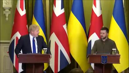 Володимир Зеленський і Борис Джонсон зробили заяви для представників ЗМІ за підсумками зустрічі