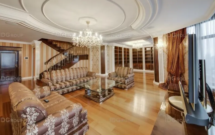 В Киеве продают 10-комнатную квартиру почти за 200 млн грн: что там есть (фото)