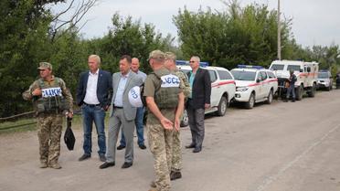 Розмінування поблизу Станиці Луганської_03