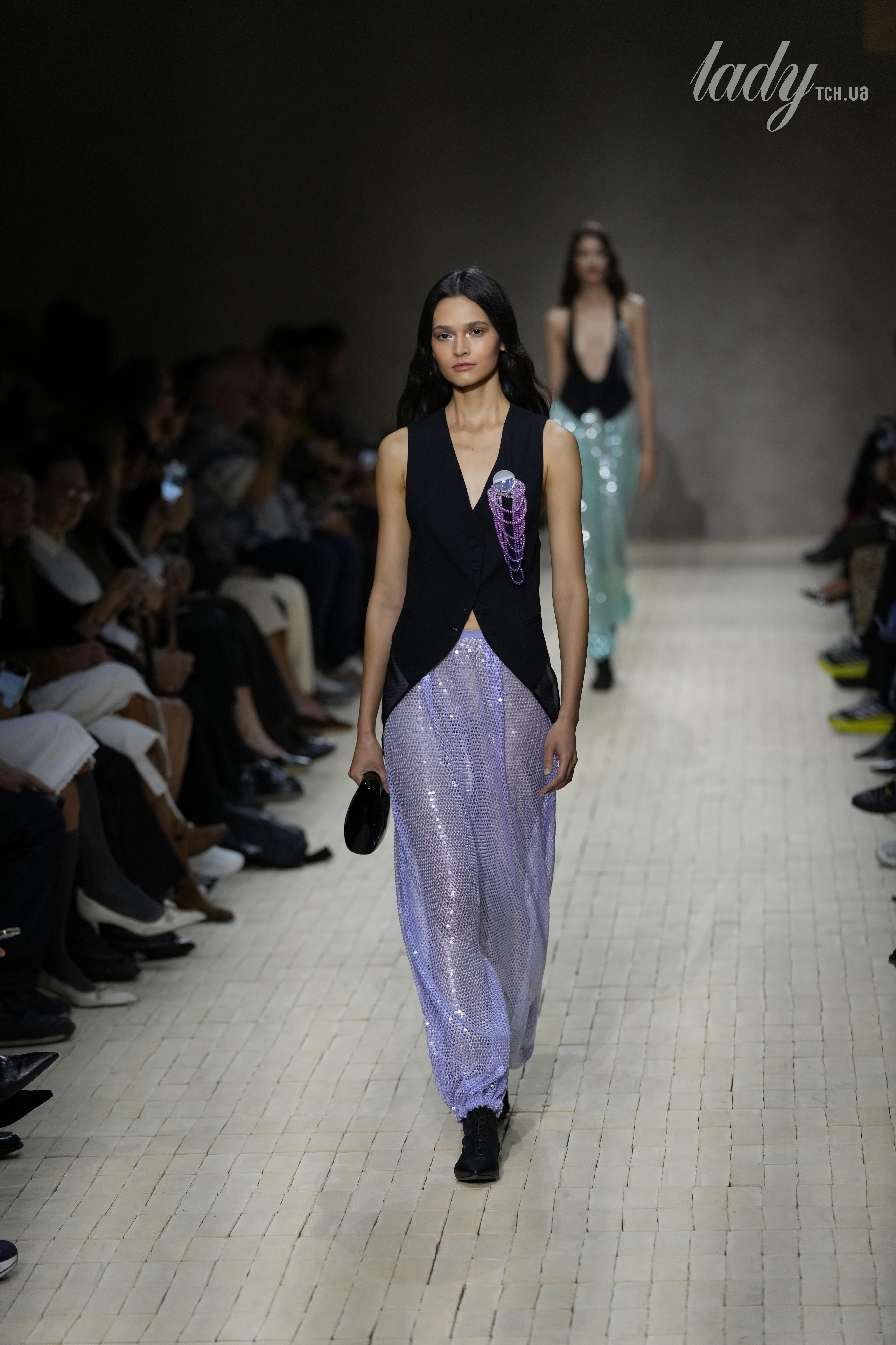 Emporio Armani весна-літо 2026 - перша колекція без Джорджо Армані