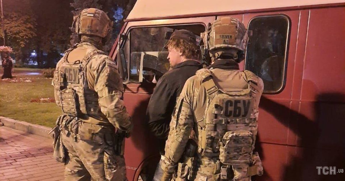 Как освобождали 13 заложников в Луцке: самое главное о спецоперации, которая длилась целый день