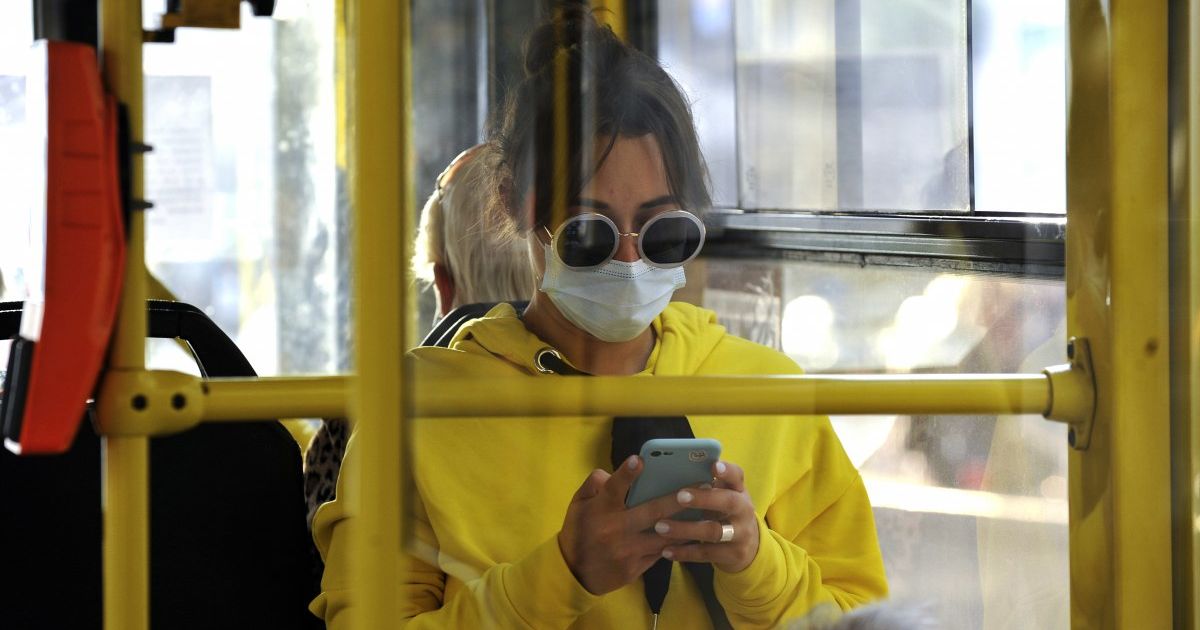 У Чернівцях через "червону зону" ресторани та кафе працюватимуть до 18:00