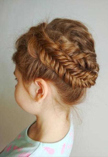 Прически для девочек / © instagram.com/hairstyles_maryna