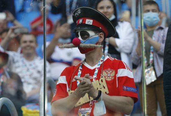 УЄФА подовжить "бан" російських команд та відбере у країни-агресорки право прийняти Суперкубок-2023