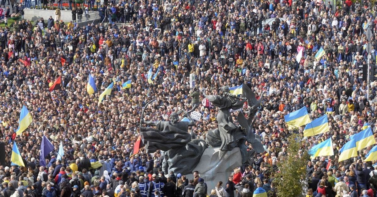 В поліції озвучили кількість учасників акцій у центрі столиці