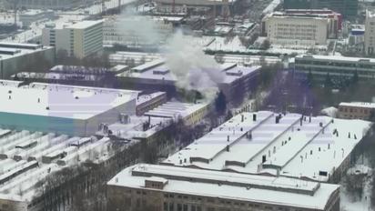 Пожар на заводе МиГ в Москве сняли на видео