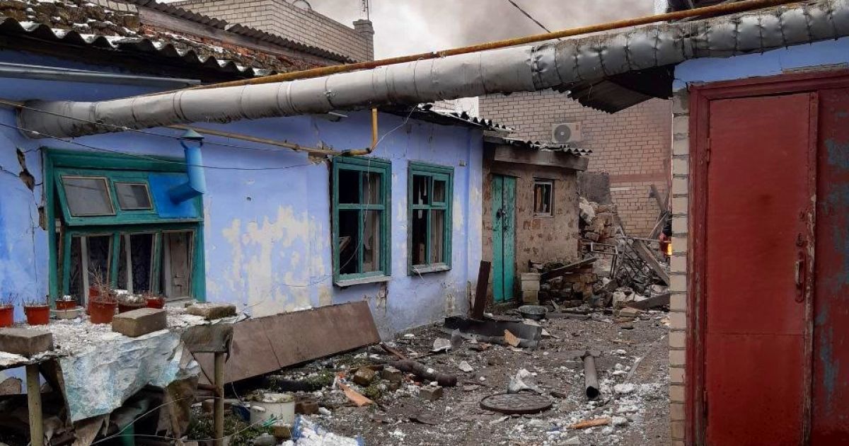 Invaders Shelled Kherson Region Over 50 Times: Houses, Cafes and Stores Are Ruined (Photo)