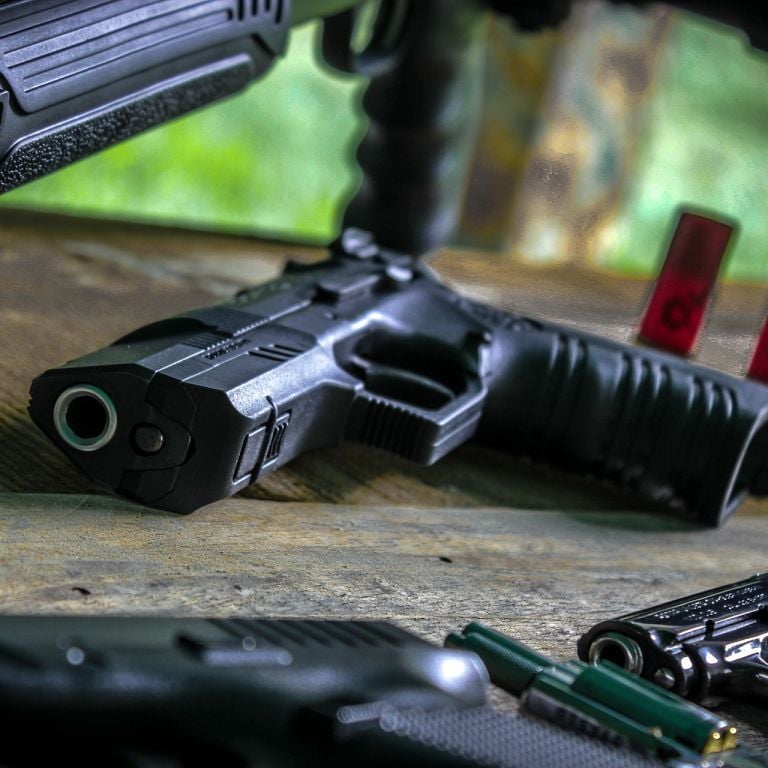 Кривава історія: в США п'ятирічний хлопчик застрелив трирічну дівчинку