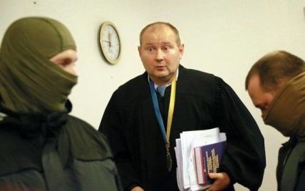 Задержанным на взятке в $ 150 тыс судьей оказался скандальный Николай Чаус – журналист
