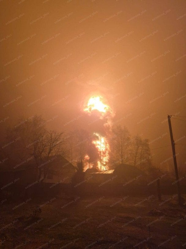 Пожежа на нафтобазі в Тамбовській області після атаки / © Exilenova+