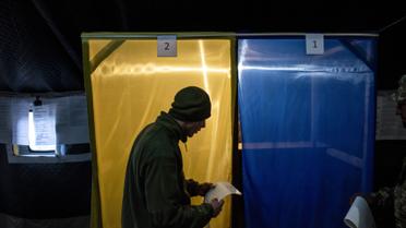 вибори, солдати голосують_2 / © Associated Press