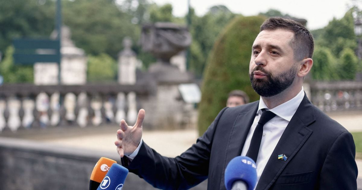 Глава фракции "Слуга народа" Давид Арахамия заявил о "последнем шансе" для некоторых членов фракции