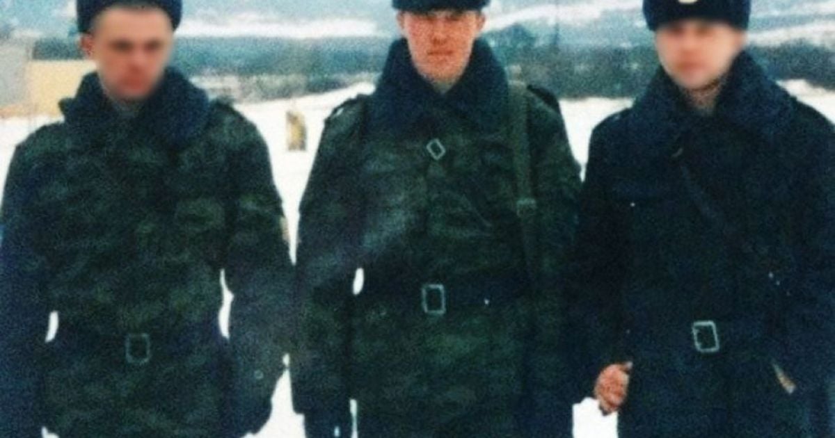 Командир елітного полку РФ Василь Попоп ( по середині)