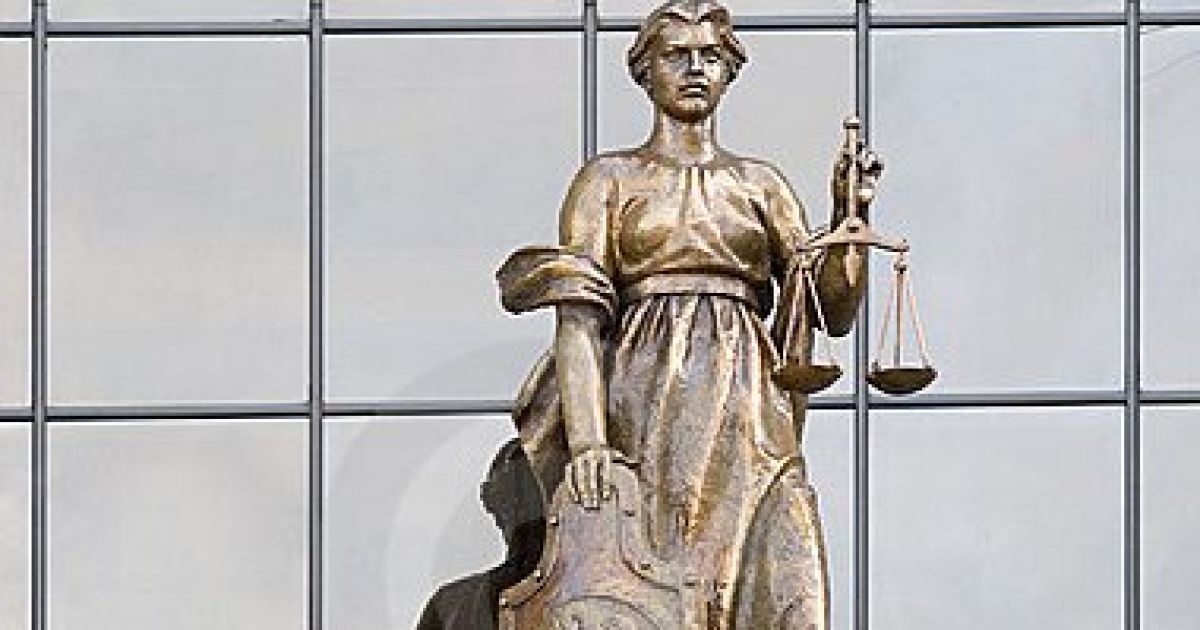 Завідувача кладовища засудили до 10 років в’язниці за підтримку росіян під час окупації Київщини