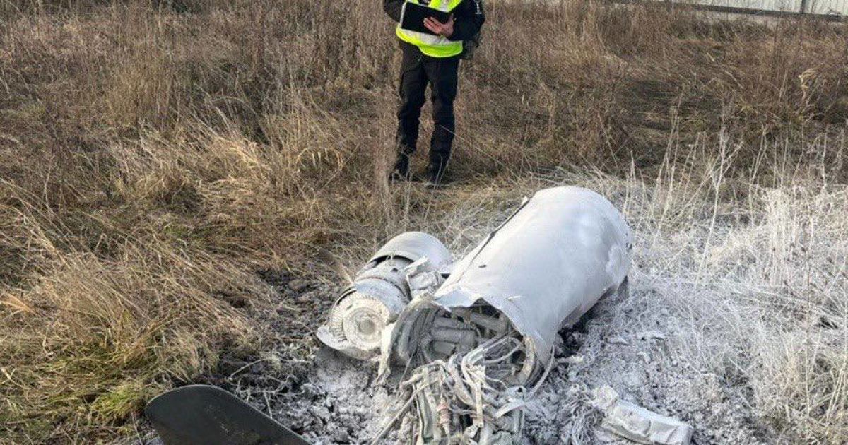 "Ракети - вдень, дрони - вночі": військовий експерт пояснив тактику армії Росії