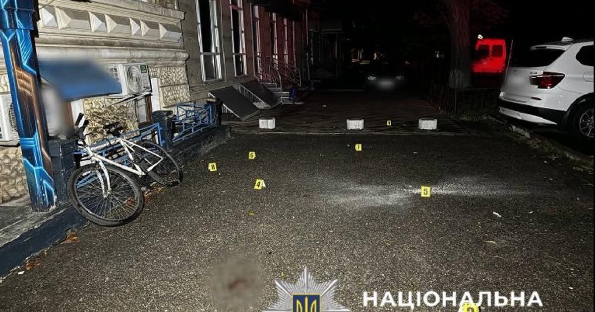 В Одесі чоловік кинув страйкбольні гранати в компанію людей