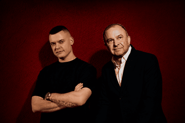 Відомого українського співака назвали "двійником" сина Павліка й порівняли зовнішність