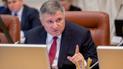 Аваков пояснив, до якого часу Україна буде жити в режимі "м’яких кроків" виходу з карантину
