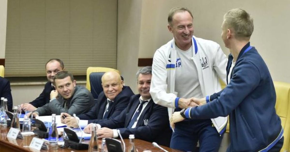 Петраков офіційно став головним тренером збірної України: умови контракту