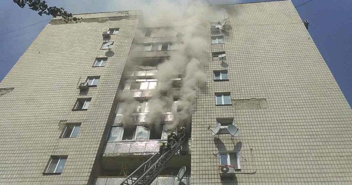 Пожежа у Києві_1 / © Управління ДСНС Києва