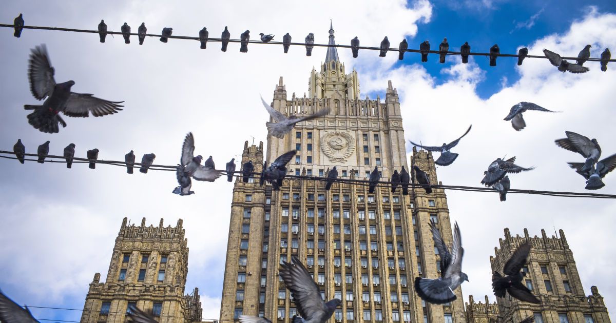 "Веде до нового раунду ескалації": МЗС Росії розкритикувало ракетний удар США по Ірану