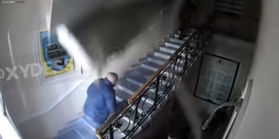 Обвал потолка в здании одесской полиции: в сети появилось видео момента разрушения