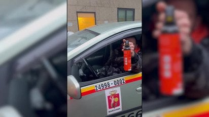 У центрі Варшави таксист розпилив газ в обличчя вагітної українки