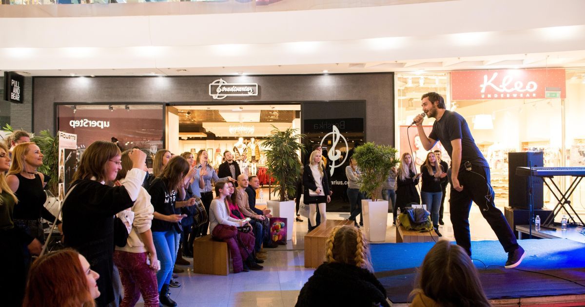 Мода - это не только вопрос одежды: Cosmopolitan #cosmopolitanfashionfest в ТРЦ "Sky Mall"