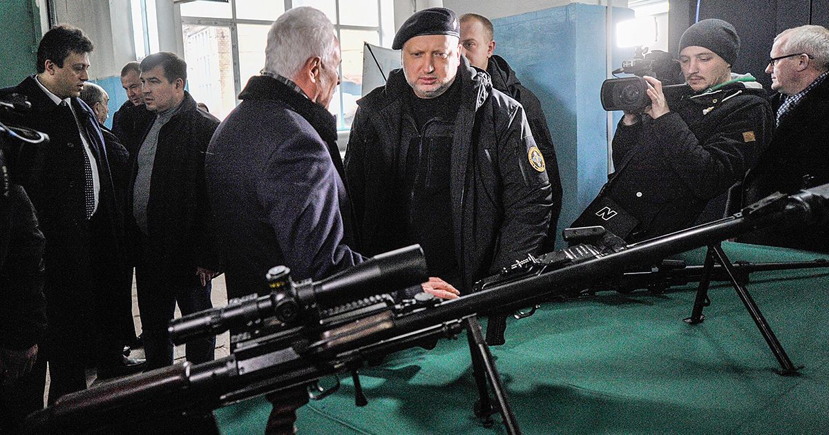 Украина уже обеспечена боеприпасами для реактивных залповых систем - Турчинов