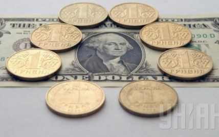 НБУ установил курс доллара выше 27 гривен, а евро перевалило за 30