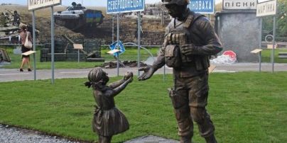 В Днепре ограбили памятник бойцам АТО