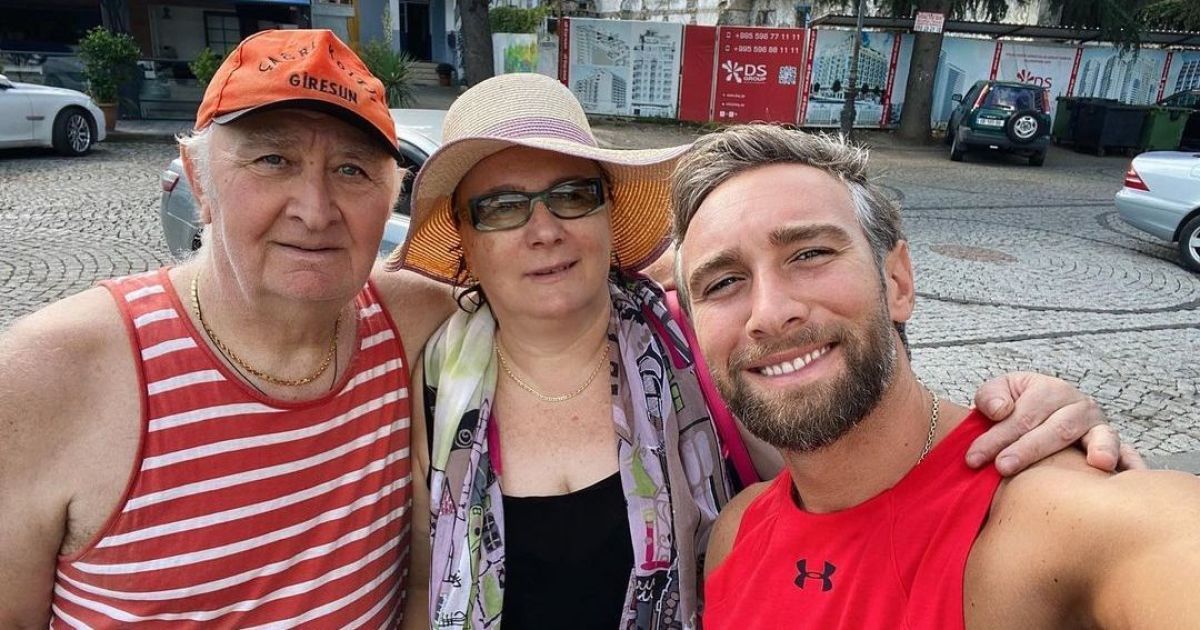36-летний Иракли Макацария признался, почему до сих пор живет с родителями в Грузии