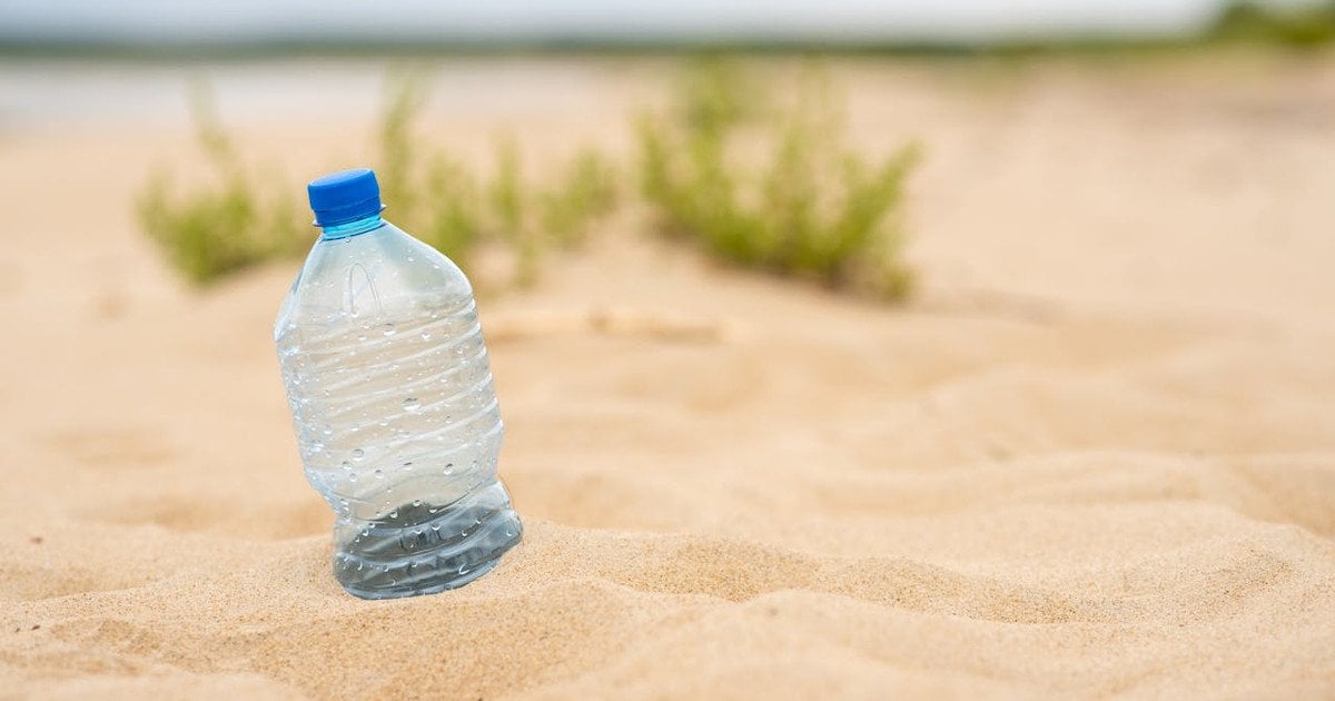 Як використати пластикові пляшки