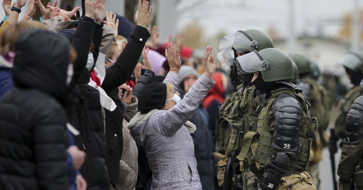 Протесты в Беларуси: задержаны больше 250 человек