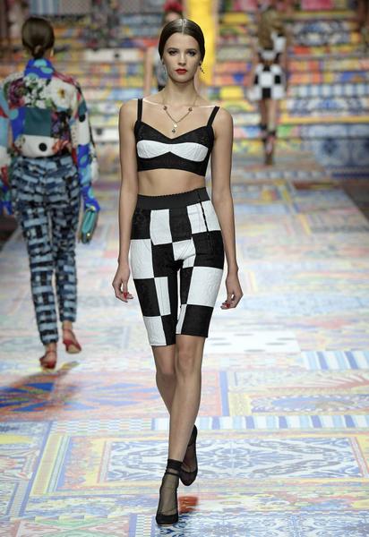 Колекція Dolce & Gabbana прет-а-порте сезону весна-літо 2021 / © East News