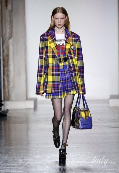 Колекція Versace прет-а-порте сезону осінь-зима 2018-2019 / © East News