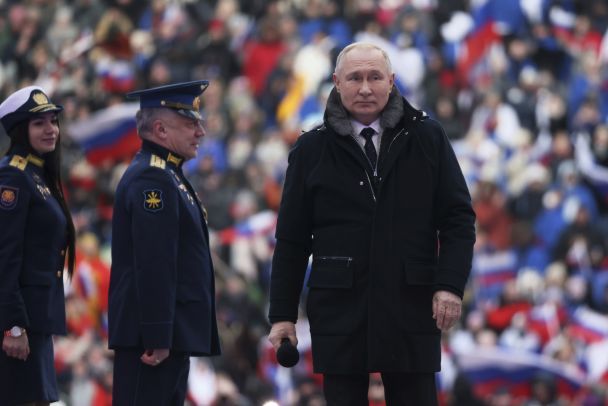 Володимир Путін виступає в “Лужниках” / Associated Press / ©