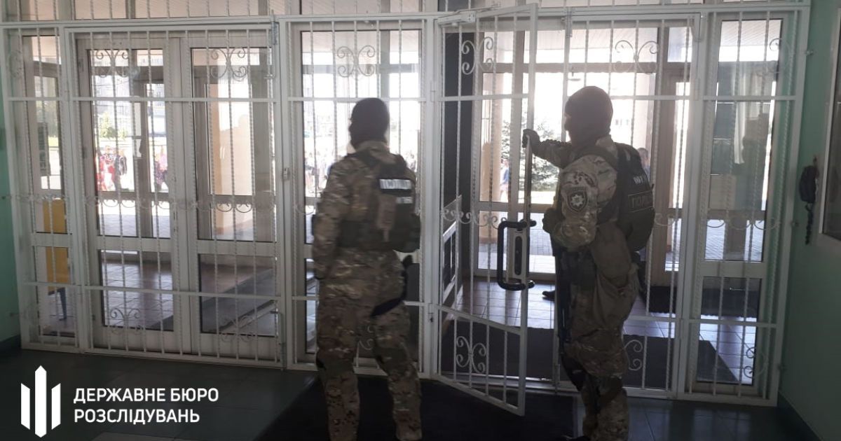 ДБР проводить обшуки у волинських податківців - слідчі викрили злочинну схему