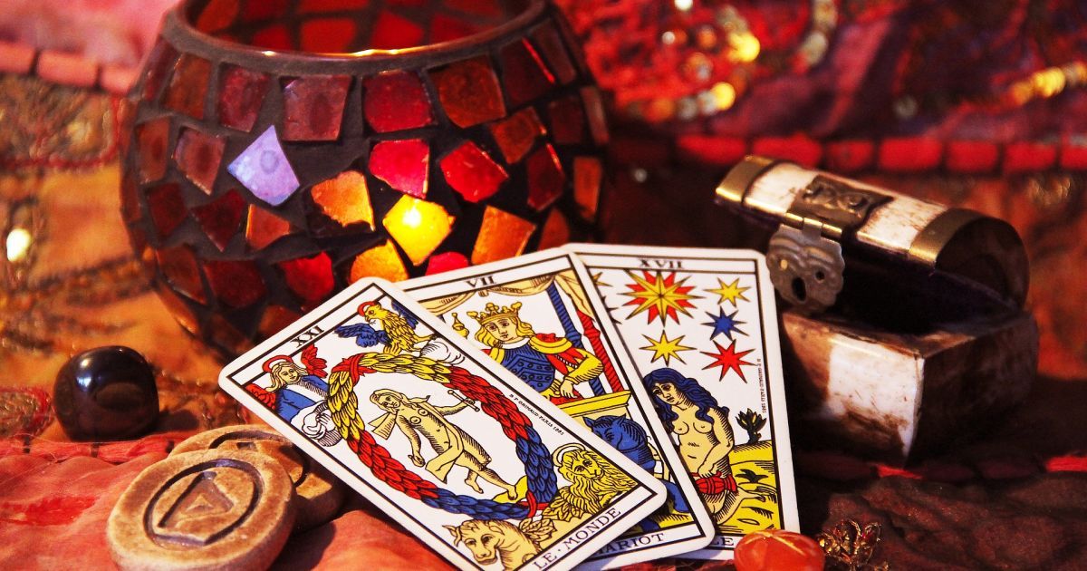 Гороскоп на 31 июля для всех знаков зодиака по картам Таро