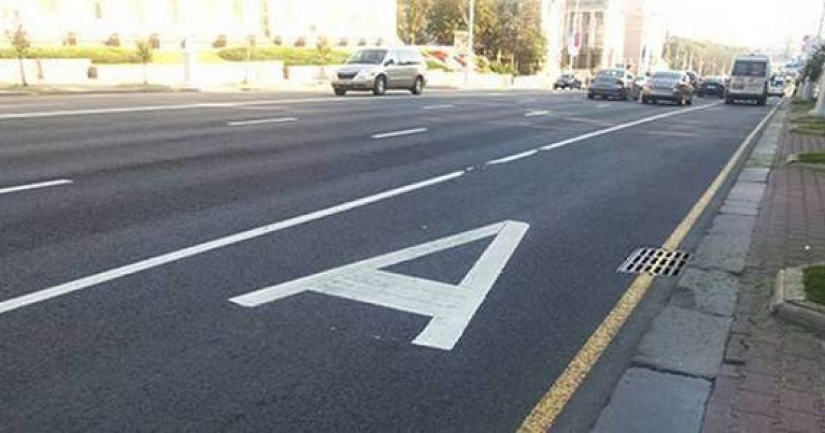 В Киеве строго запрещено занимать полосу общественного транспорта
