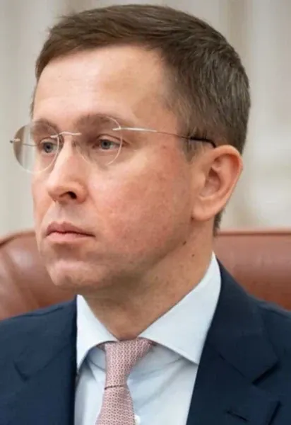 «Шлагбаум Корецкого»: общинам заблокировали платежи на более 300 млрд гривен — политолог