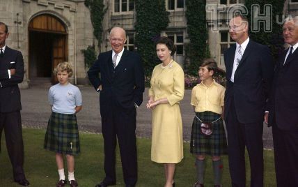 День в історії: як королева Єлизавета II у лимонній сукні зустрічала президента США у Балморалі