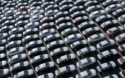В Украине растут продажи новых легковых автомобилей
