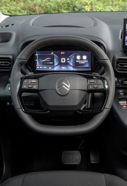 У Citroën C3 вибухнула подушка безпеки