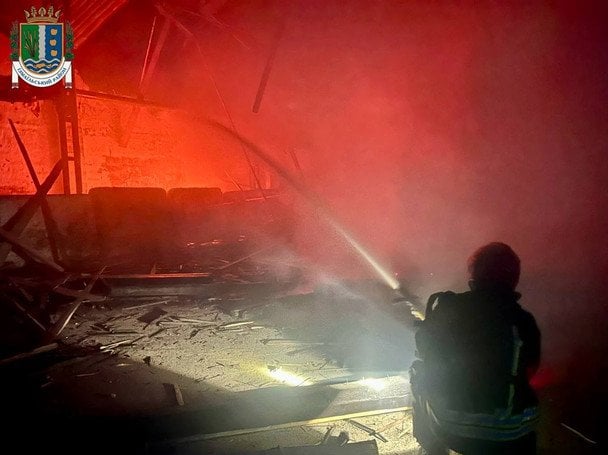Атака на Ізмаїл: ворог бив по портовій інфраструктурі