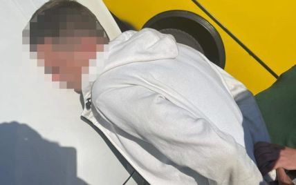 Во Львове будут судить 21-летнего парня, порезавшего таксиста ножом