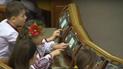 Діти загиблих в зоні АТО героїв проголосували в Раді за закон про мир